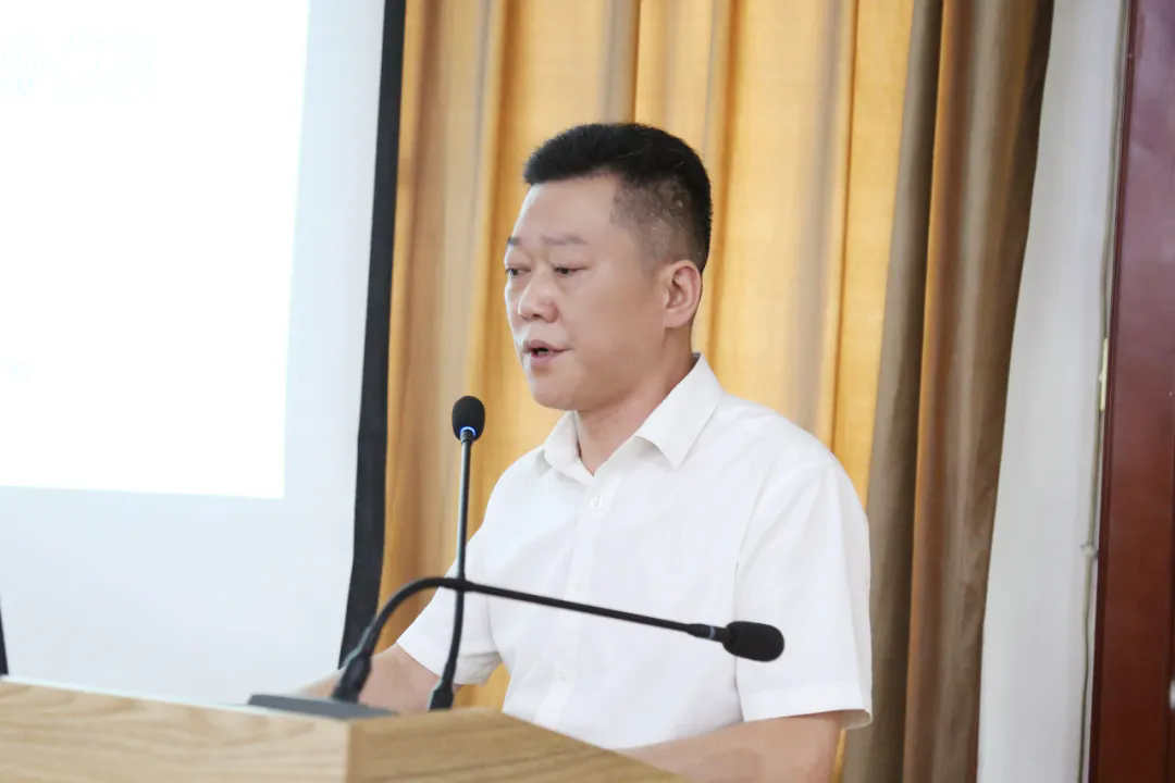 640.webp (5).png 640.webp (5).png