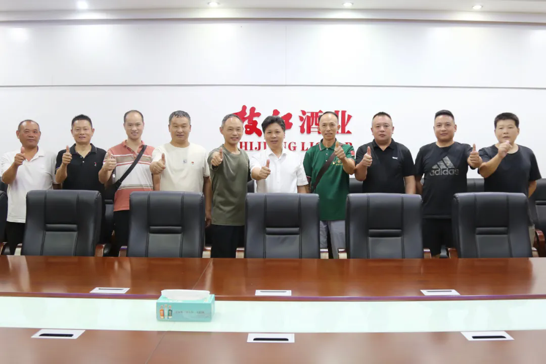 640 (4).webp.png 640 (4).webp.png